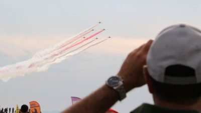 Eskişehir semalarında nefes kesen gösteri: Türk Yıldızları final yaptı