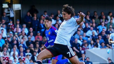 Manchester United, Fulham engelini aşamadı