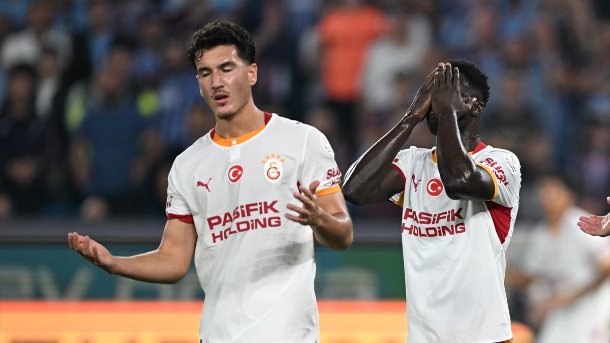 Galatasaray savunmada alarm veriyor!