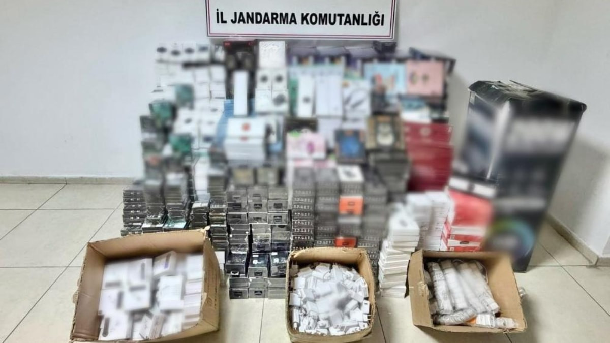 Gaziantep’te 4 milyon liranın üzerinde kaçak elektronik eşya ele geçirildi