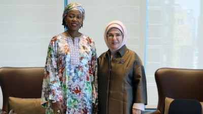 Emine Erdoğan, Sierra Leone Devlet Başkanı’nın eşi Fatima Maada Bio ile görüştü
