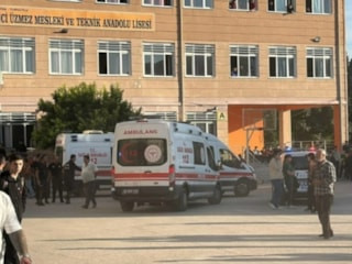 Manisa Valiliği: Okul saldırısında 8 öğrenci yaralandı