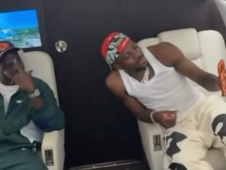 Junior Olaitan ve Victor Osimhen aynı jette görüntülendi