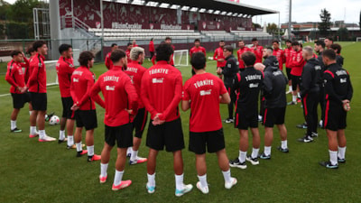 A Milli Futbol Takımı, Fransa maçının hazırlıklarına devam etti