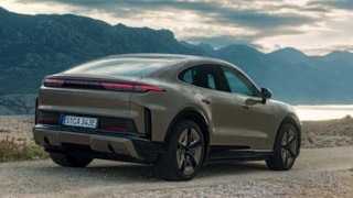 Porsche, manuel ve otomatik şanzımanı tek otomobilde sunacak: İşte yeni patent başvurusu