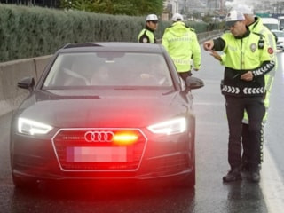 MHP’li Feti Yıldız’dan milletvekillerine 'çakar' uyarısı