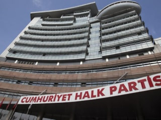 Mansur Yavaş'tan sonra Ankara'da 7 ilçe belediye başkanı CHP'den istifa etti