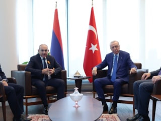 Cumhurbaşkanı Erdoğan, Ermenistan Başbakanı Nikol Paşinyan'ı kabul etti