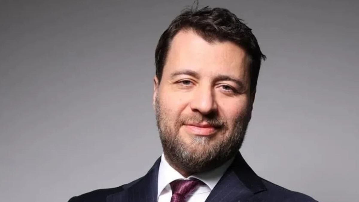 Tera Yatırım Holding Başkanı Emre Tezmen'in gözaltına alındığı anlar - ensonhaber.com