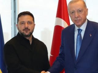 Cumhurbaşkanı Erdoğan, Ukrayna Devlet Başkanı Zelensky ile görüştü