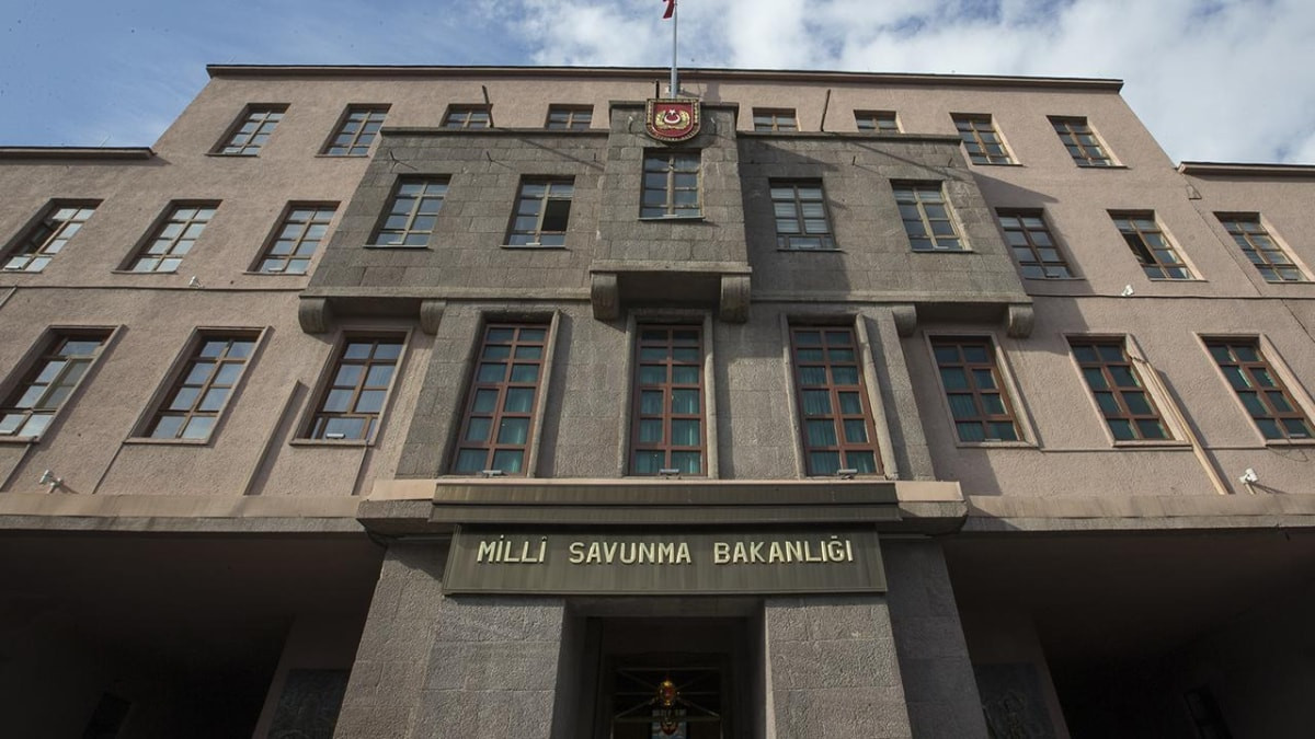 MSB: Yunanistan barış ve istikrara zarar verebilecek faaliyetlerden kaçınmalı