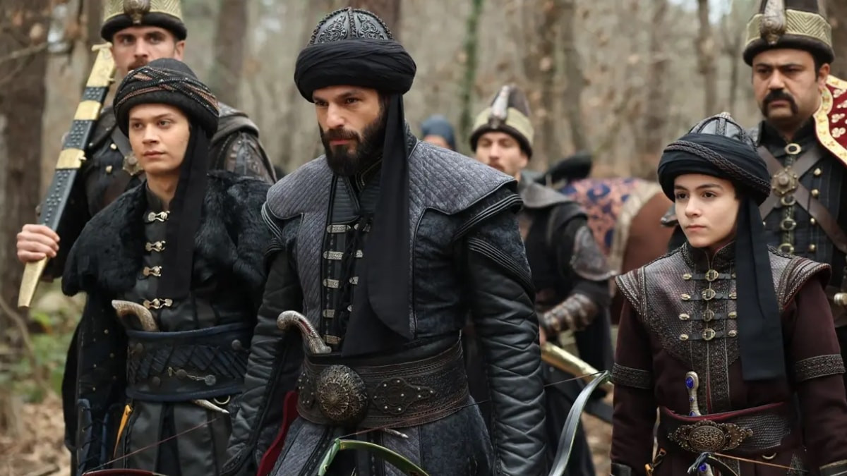 Uzak Şehir’in yıldızı Mehmed: Fetihler Sultanı’na transfer oldu: Şehzade Bayezid’ın eşi olacak