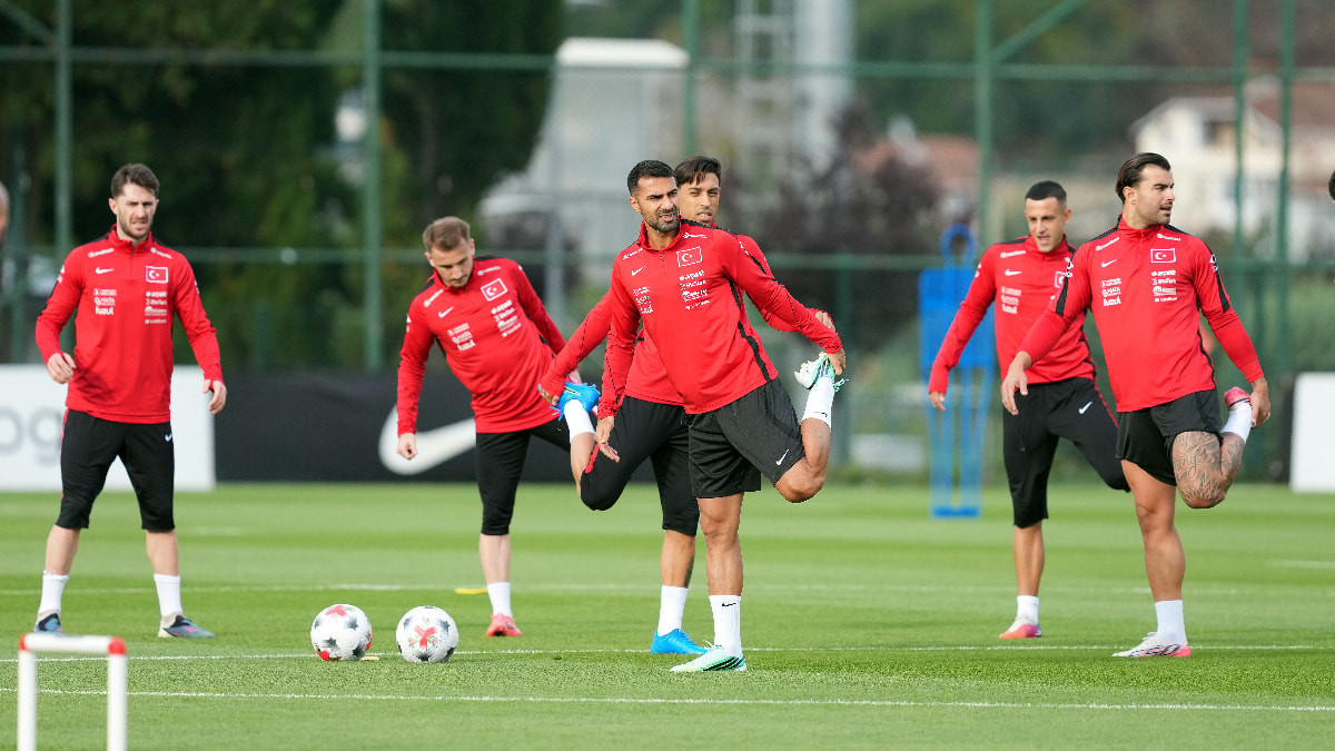 A Milli Futbol Takımı, Fransa maçına hazır
