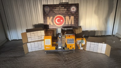 Aydın'da 5 adrese eş zamanlı kaçakçılık operasyonu: 3 tutuklama
