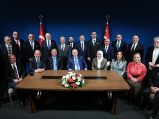 Cumhurbaşkanı Erdoğan: Fon soruşturmasında meselenin üzerine kararlılıkla gidiliyor