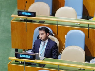 Netanyahu'nun boş salona yaptığı BM konuşması sırasında Azerbaycan ve BAE salonda kaldı