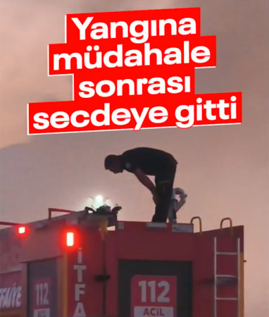 Elazığ'da yangına müdahale eden itfaiye personeli namaz kıldı