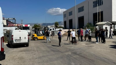 Antalya'da forklifte çarpan motosikletin sürücüsü öldü