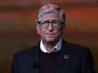 Bill Gates: Yapay zeka 1 milyar kişiyi öldürebilir