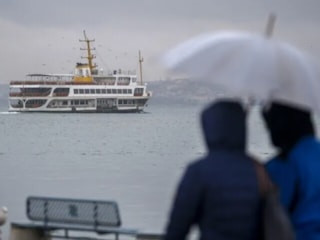 İstanbul'da yağış etkili olacak: Valilikten fırtına uyarısı