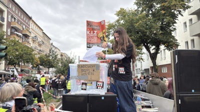 Almanya'da zorunlu askerlik protestosu