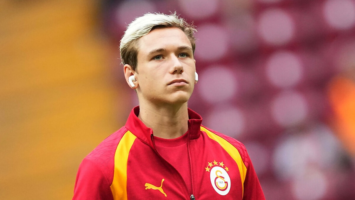 Aleksey Batrakov'dan Galatasaray tribünlerine övgüler