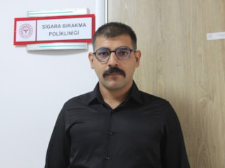 Sivas'ta kalp krizi sonrası son paketini poliklinikte kırarak sigarayı bıraktı