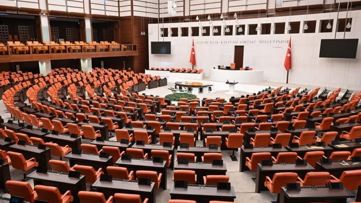 Yeni yasama yılının gündemi belli oldu: 1 Ekim'de TBMM açılıyor