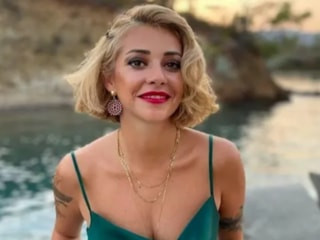 Feyza Altun eşi tarafından aldatıldığını açıkladı, eski tweet'i hatırlatıldı: Kendine bakmazsan adam aldatır