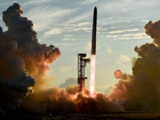 SpaceX'ten tarihi Starship başarısı: İlk kez yörüngeye ulaştı
