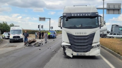 Manisa'da tırla çarpışan sepetli motosikletin sürücüsü öldü
