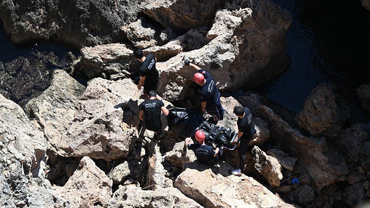 Antalya'da kayıp olarak aranan kadının falezlerde cansız bedeni bulundu
