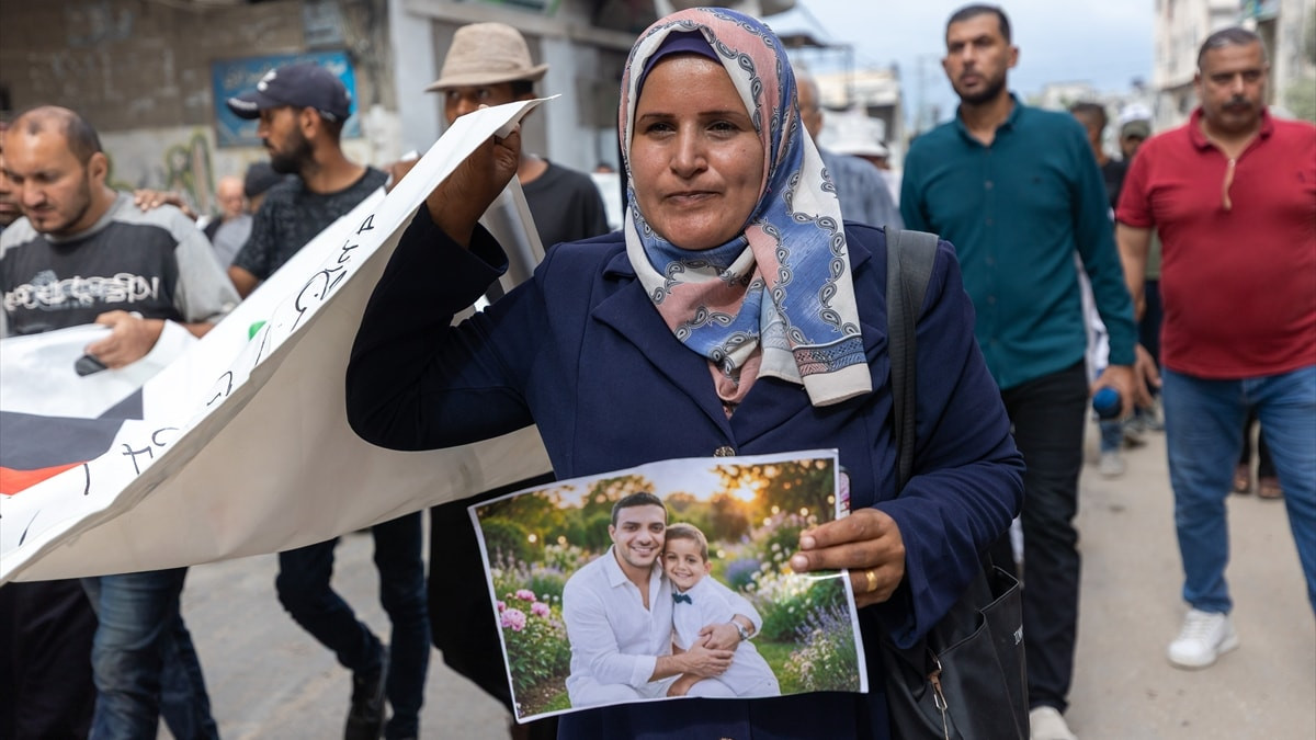 Gazze'de can kaybı 74 bin 23'e yükseldi