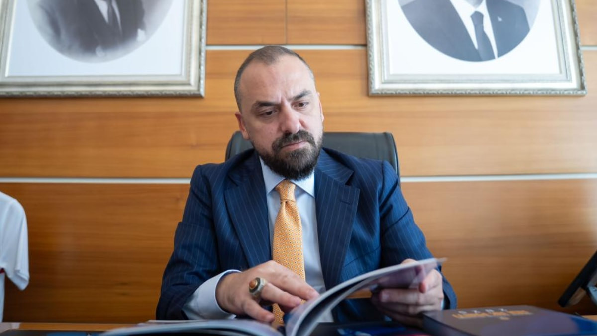 Faruk Acar'dan Özgür Özel'e: Bu anlayışı seninkiyle karıştırma Özgür efendi