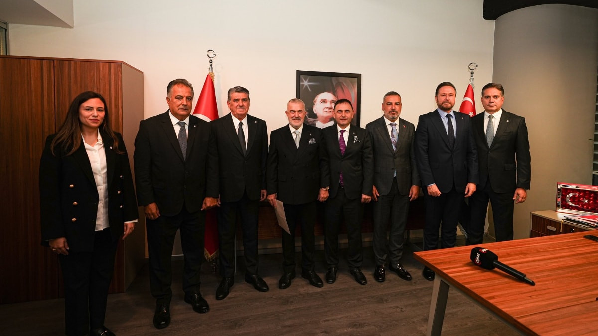 Serdal Adalı'nın yönetim kurulu listesi belli oldu