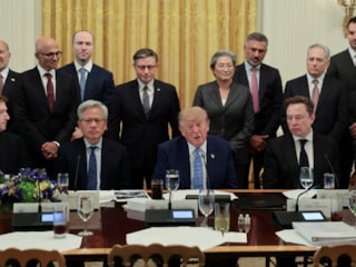 ABD Başkanı Trump yapay zeka terimini değiştiren kararnameyi imzaladı