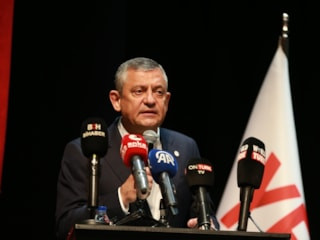 CHP-Yeni Parti ayrılığında 'Atatürk'ün partisi' kavgası: Özgür Özel'den yanıt geldi