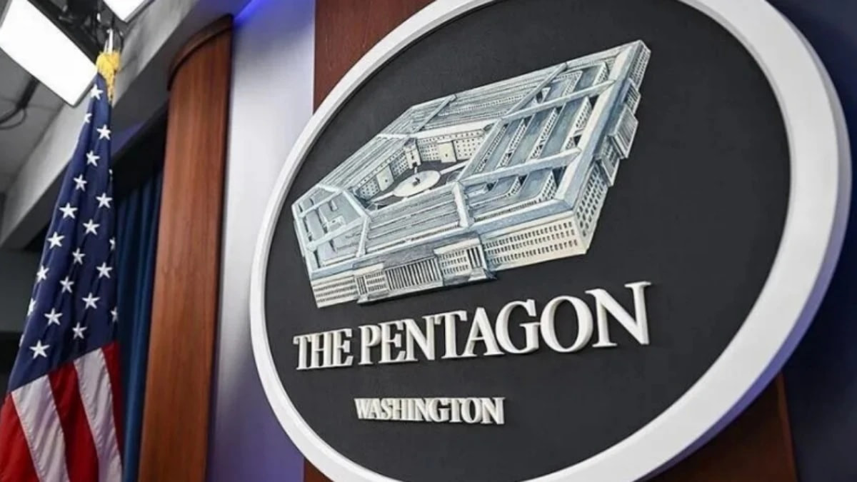 ABD'li Senatör Cotton'dan Pentagon'a askeri tedarik zinciri çağrısı