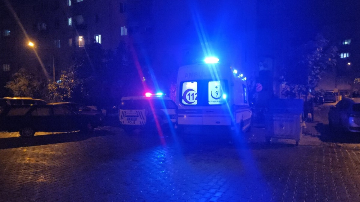 Bursa'da emekli doktor ölü buundu