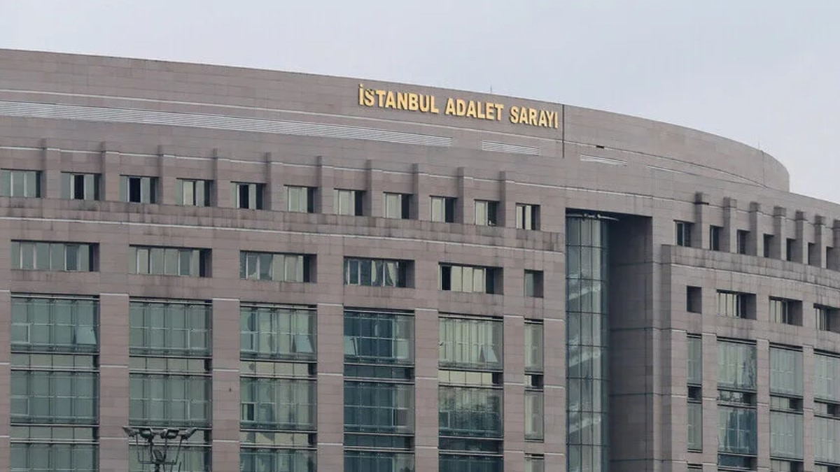 İstanbul'da cezaevindeki müvekkiline uyuşturucu veren avukata 23 yıl hapis cezası