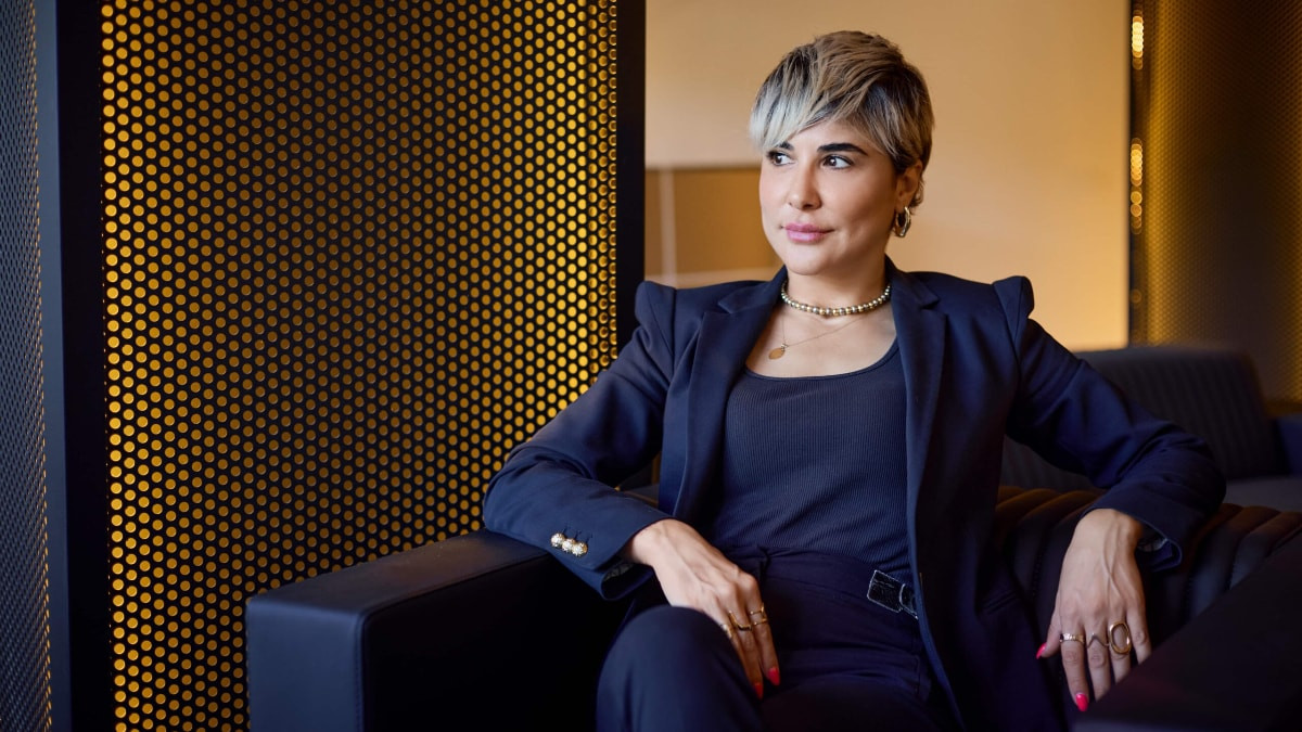 İstanbul'da Sözcü TV spikeri Deniz Türkeri, polisten kaçarken kaza yaptı