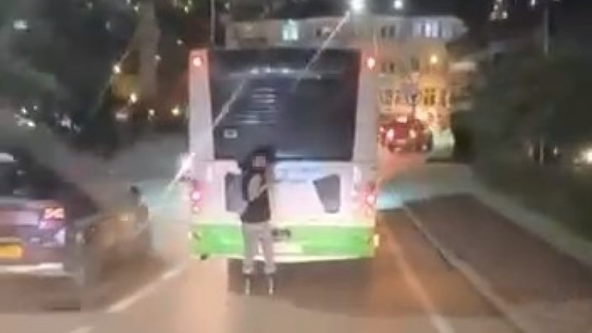 Bursa'da tehlikeli yolculuk kamerada