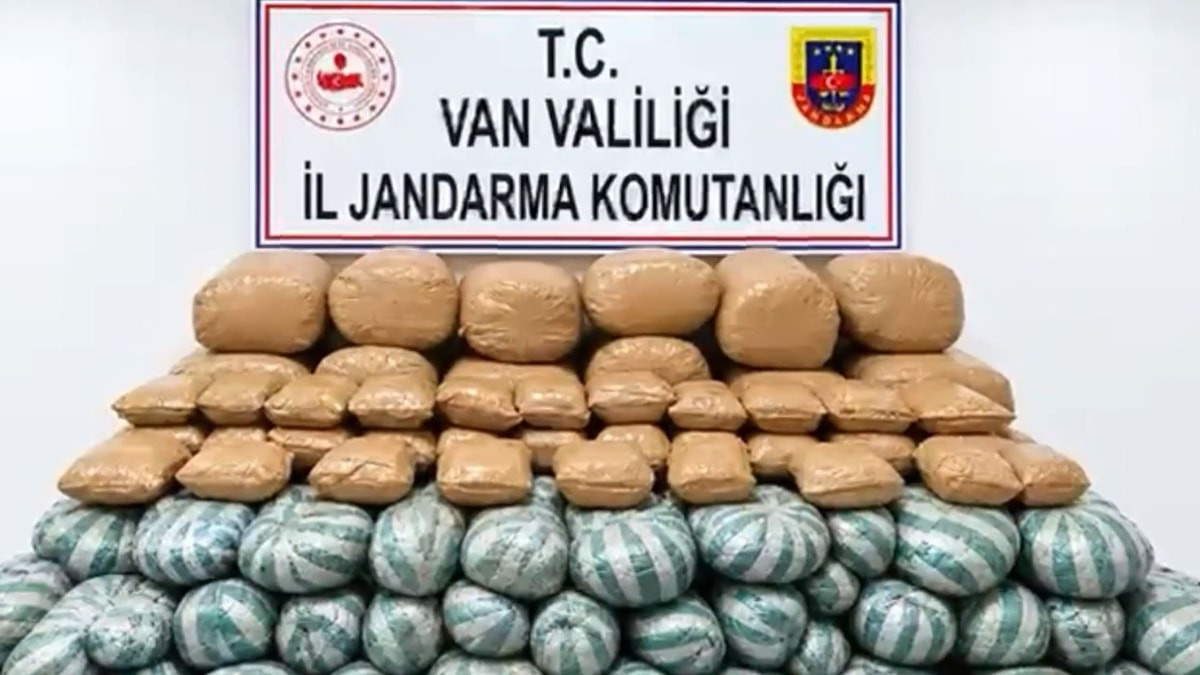 Van'da yarım ton uyuşturucu ele geçirildi