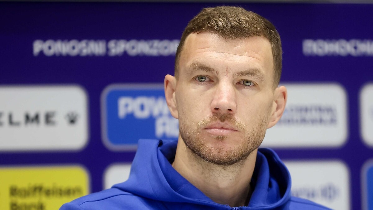 Edin Dzeko'dan Bosna Hersek Milli Takımı'na veda