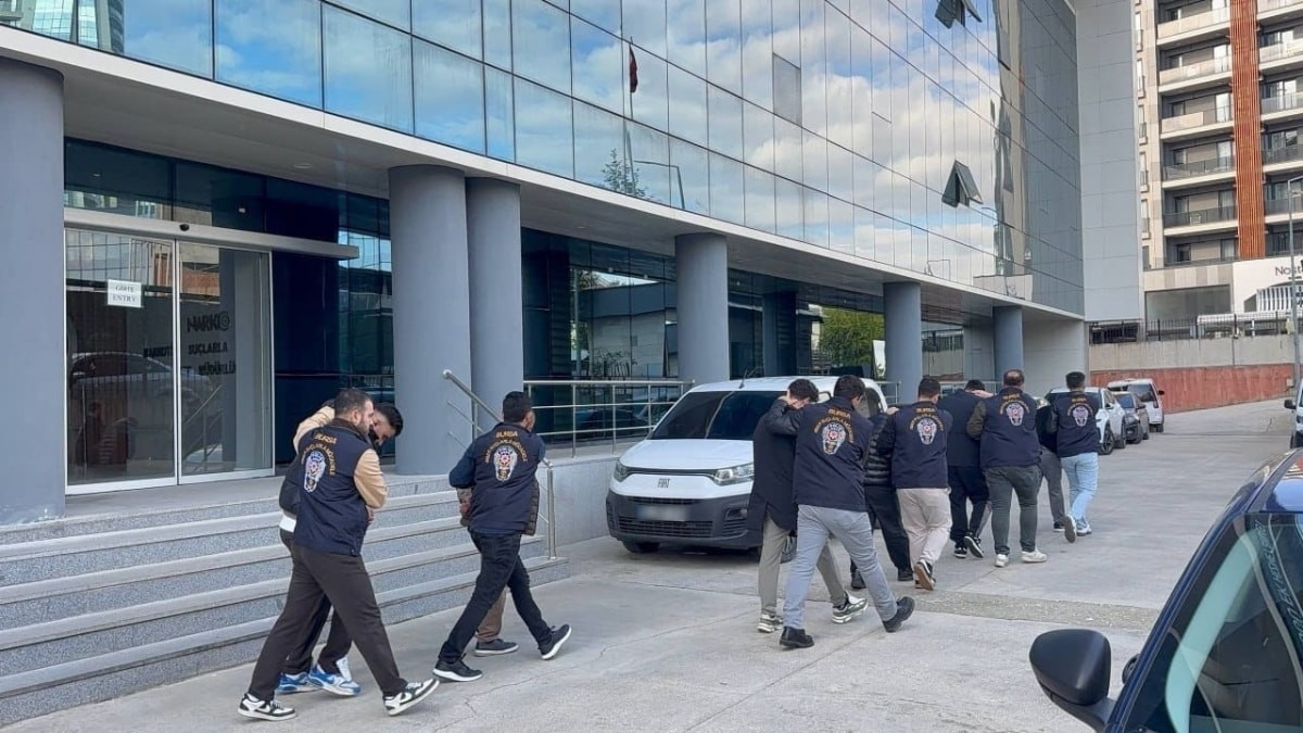 Bursa merkezli dolandırıcılık operasyonu: 4 tutuklama