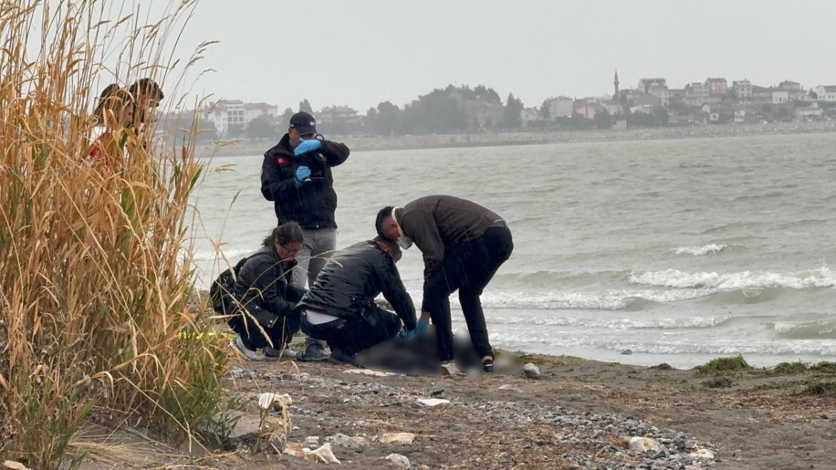 Isparta Eğirdir Gölü kenarında erkek cesedi bulundu