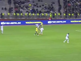 Mason Greenwood, hazırlık maçında rakip futbolcuya tekme attığı için kırmızı kart gördü