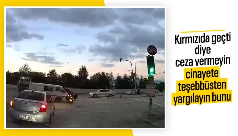 Bursa'da kırmızı ışıkta geçen ticari araç, motosiklet sürücüsüne çarptı