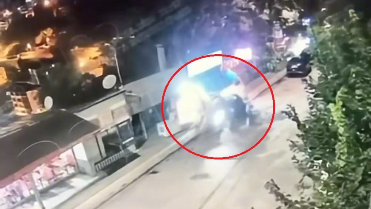 Tunceli'de 6 kişinin yaralandığı kaza kamerada