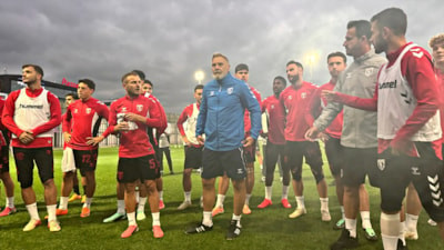 Samsunspor, Trabzonspor maçı hazırlıklarına taraftar desteği ile devam etti
